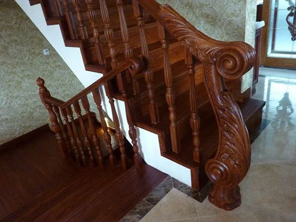 实木楼梯